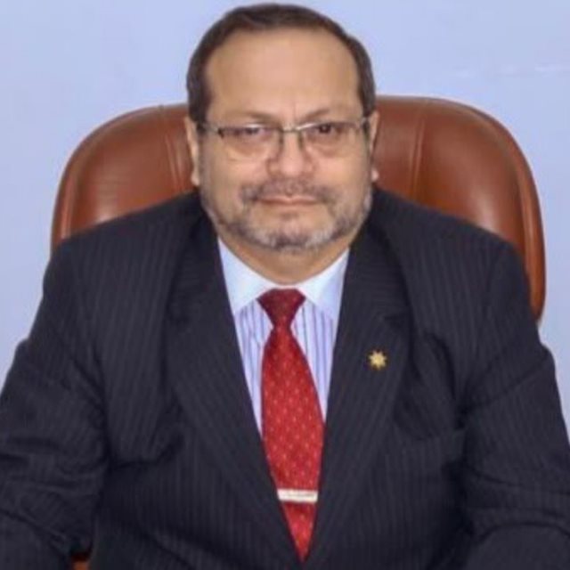 Luis Marcos Santa Cruz Balcazar Novoa